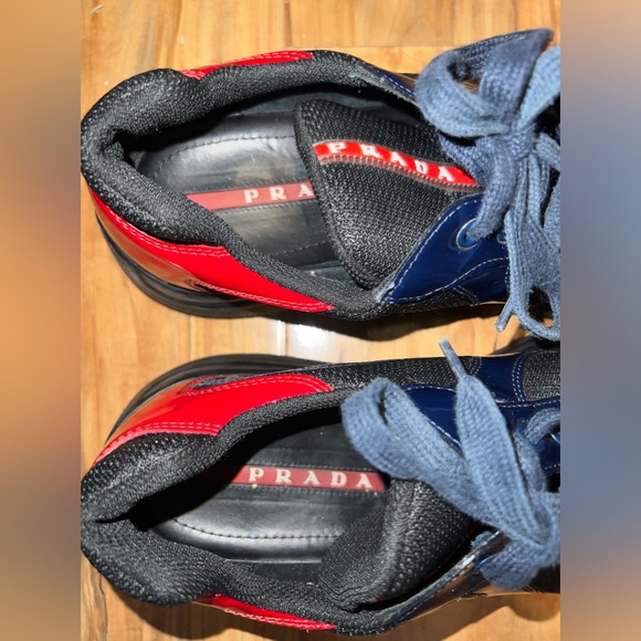 Used PRADA SPORT
Patent Leather Colorblock Pattern Sneakers - Picture 2 of 8
